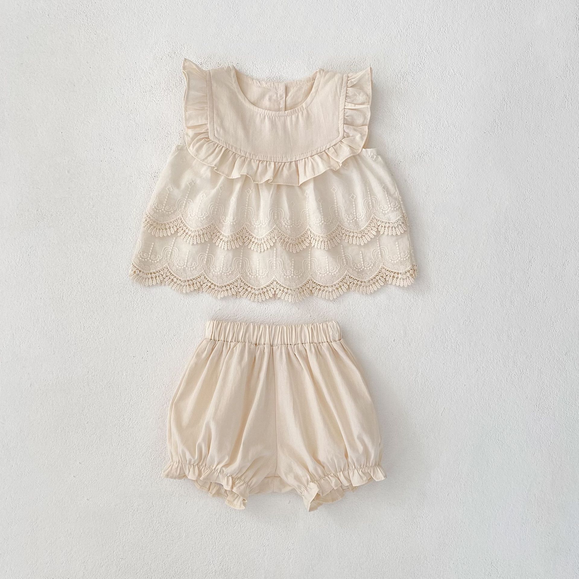 Girls' Fashionable Stylish Embroidery Stitching Sleeveless Two-piece Suit