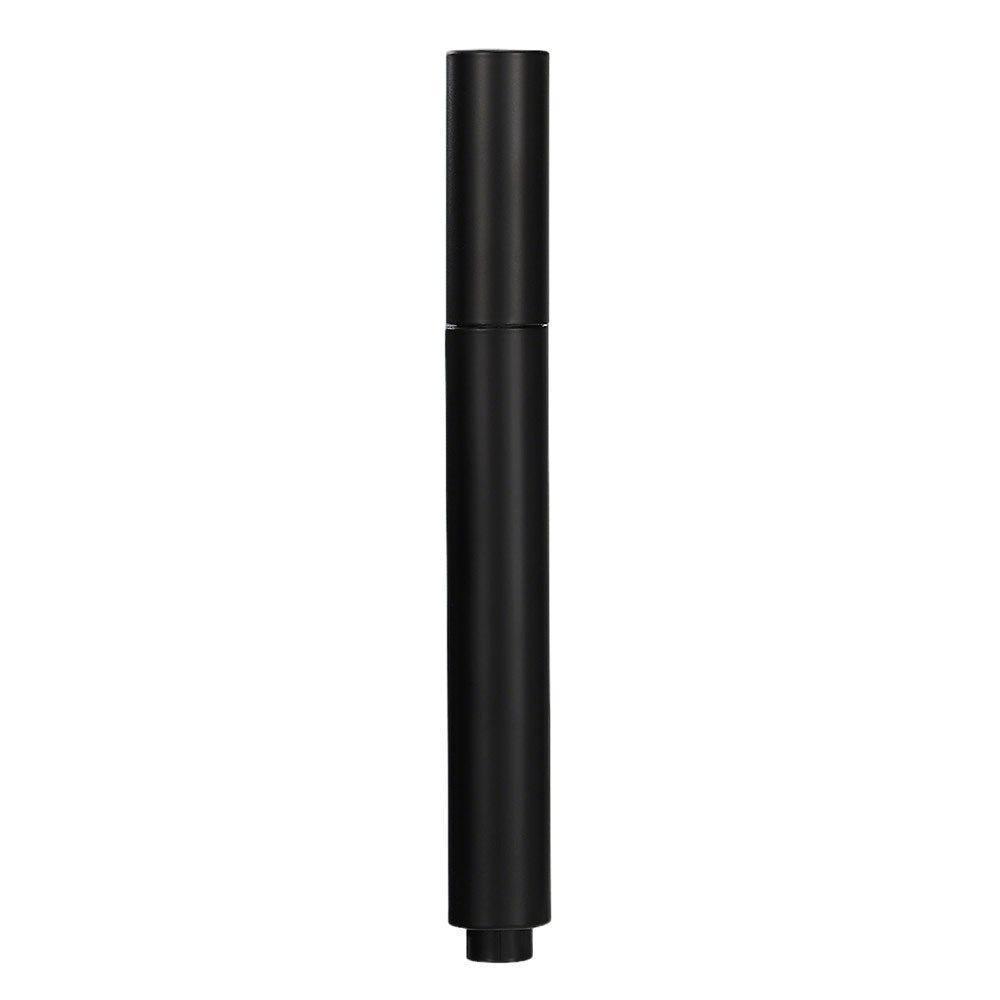 Dropshipman enriched plumping and hydrating lip oil with a glossy finish and smooth applicator showing on lips.