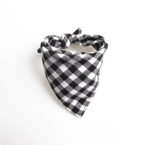 Dog and cat plaid double-layer thickened pet bib from Dropshipman, showing the cozy, durable fabric designed to protect pets during mealtime.