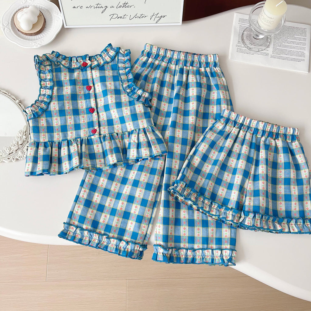 Korean-style girls' summer three-piece set with polyester plaid fabric, featuring a top, skirt, and matching accessories.