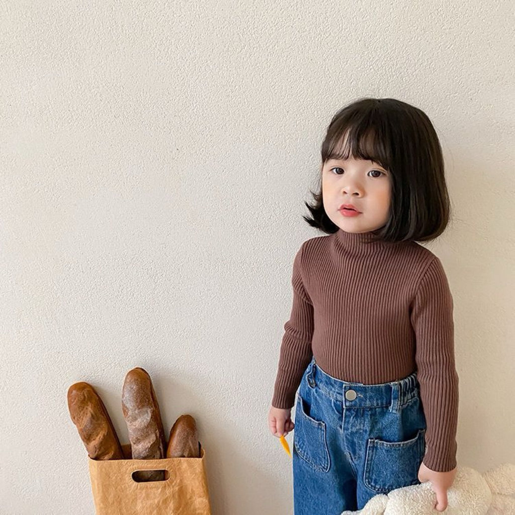 Soft, stretchy pilling-resistant knitted base-layer sweater for girls by Dropshipman, featuring a comfortable and cozy design.