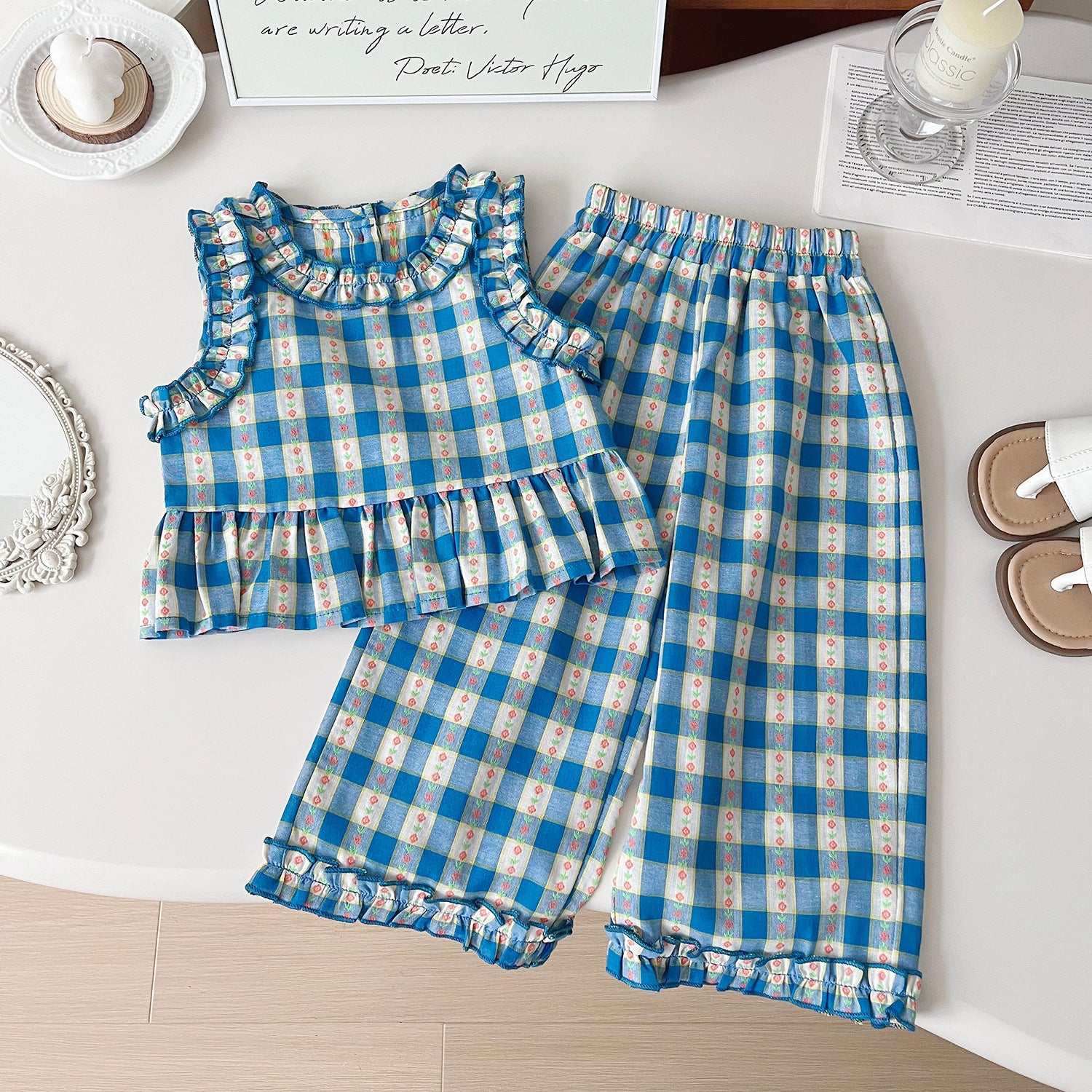 Korean-style girls' three-piece plaid summer set made of polyester, featuring a top, skirt, and jacket in vibrant colors.