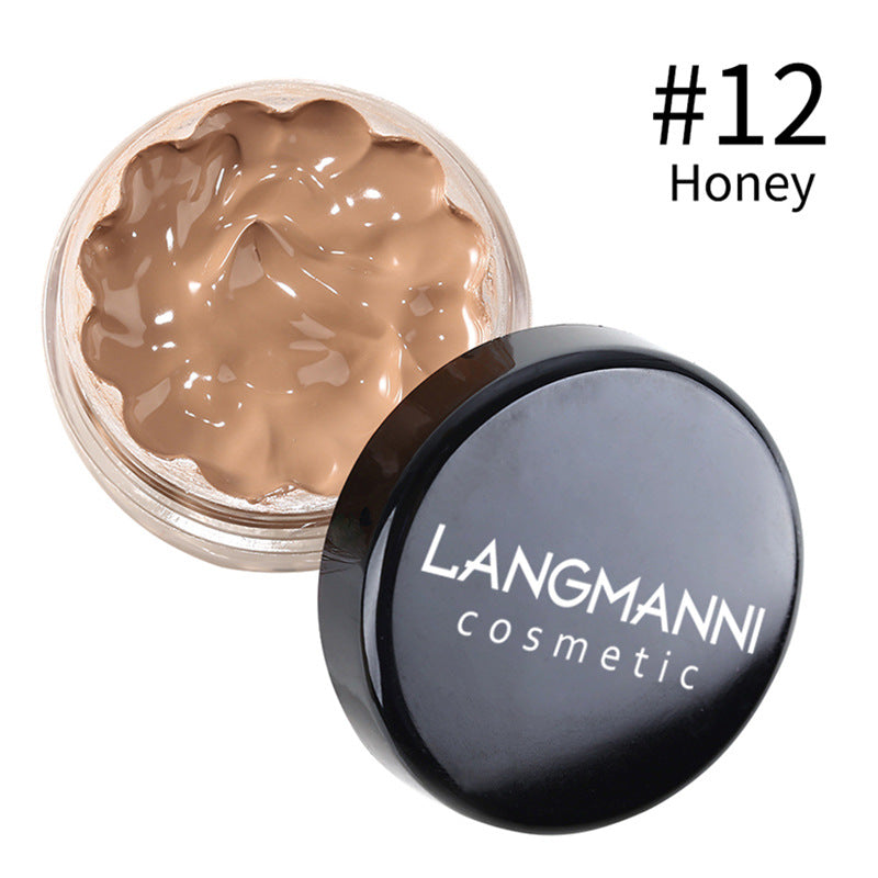 Dropshipman foundation with 12 shade options, showing a diverse range of skin tone matchings in natural light.